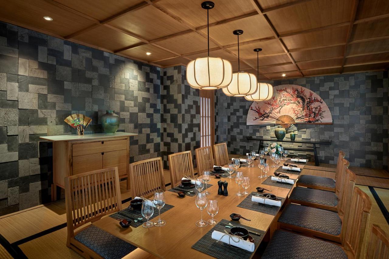 Hotel Perle D'Orient Cat Ba - Mgallery Chan Chau Екстериор снимка The interior of a restaurant