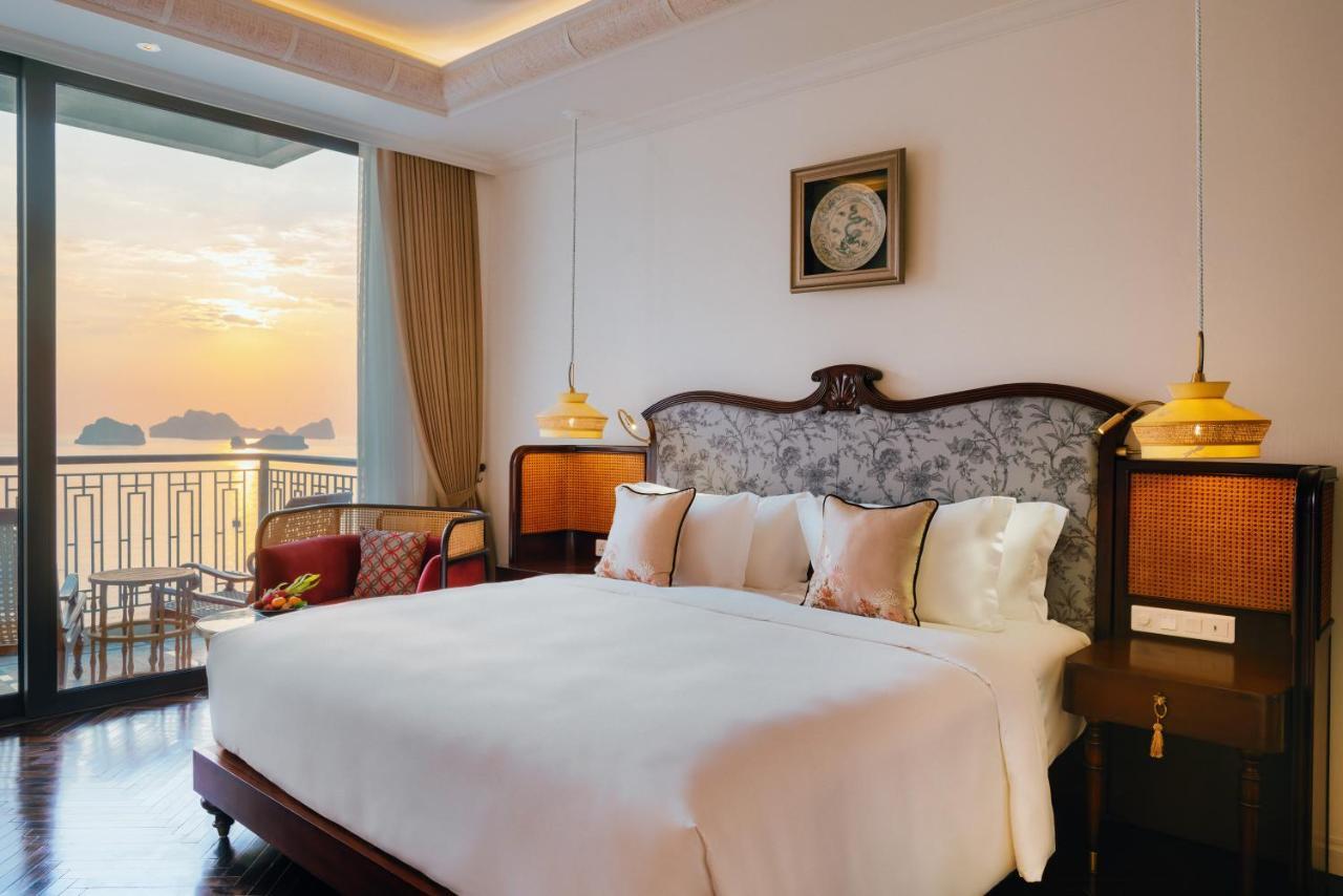 Hotel Perle D'Orient Cat Ba - Mgallery Chan Chau Екстериор снимка Deluxe Ocean View
