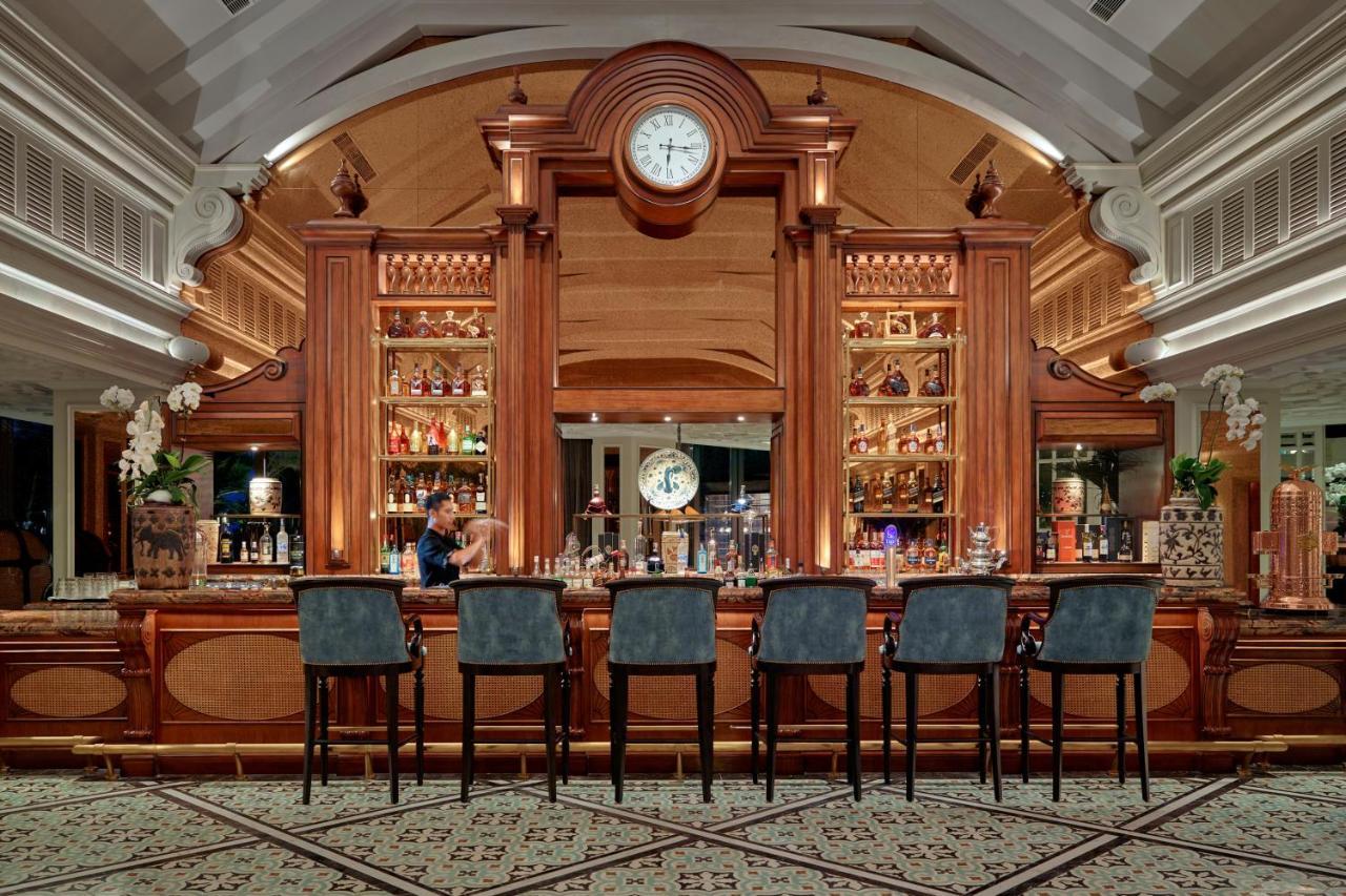 Hotel Perle D'Orient Cat Ba - Mgallery Chan Chau Екстериор снимка The bar at the lobby