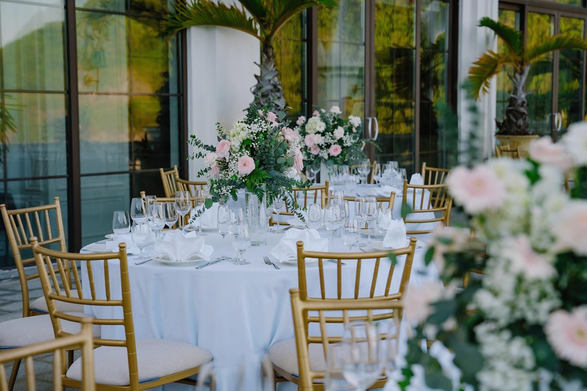 Hotel Perle D'Orient Cat Ba - Mgallery Chan Chau Екстериор снимка The Terrace at The Ivy